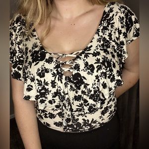 Cute Slightly Cropped Women’s Top
